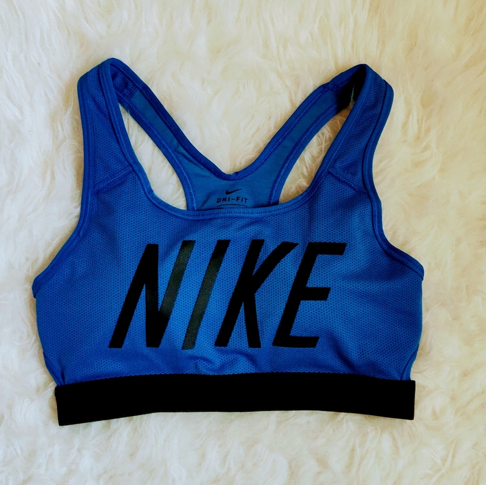Nike Women's Classic Logo Sports Bra